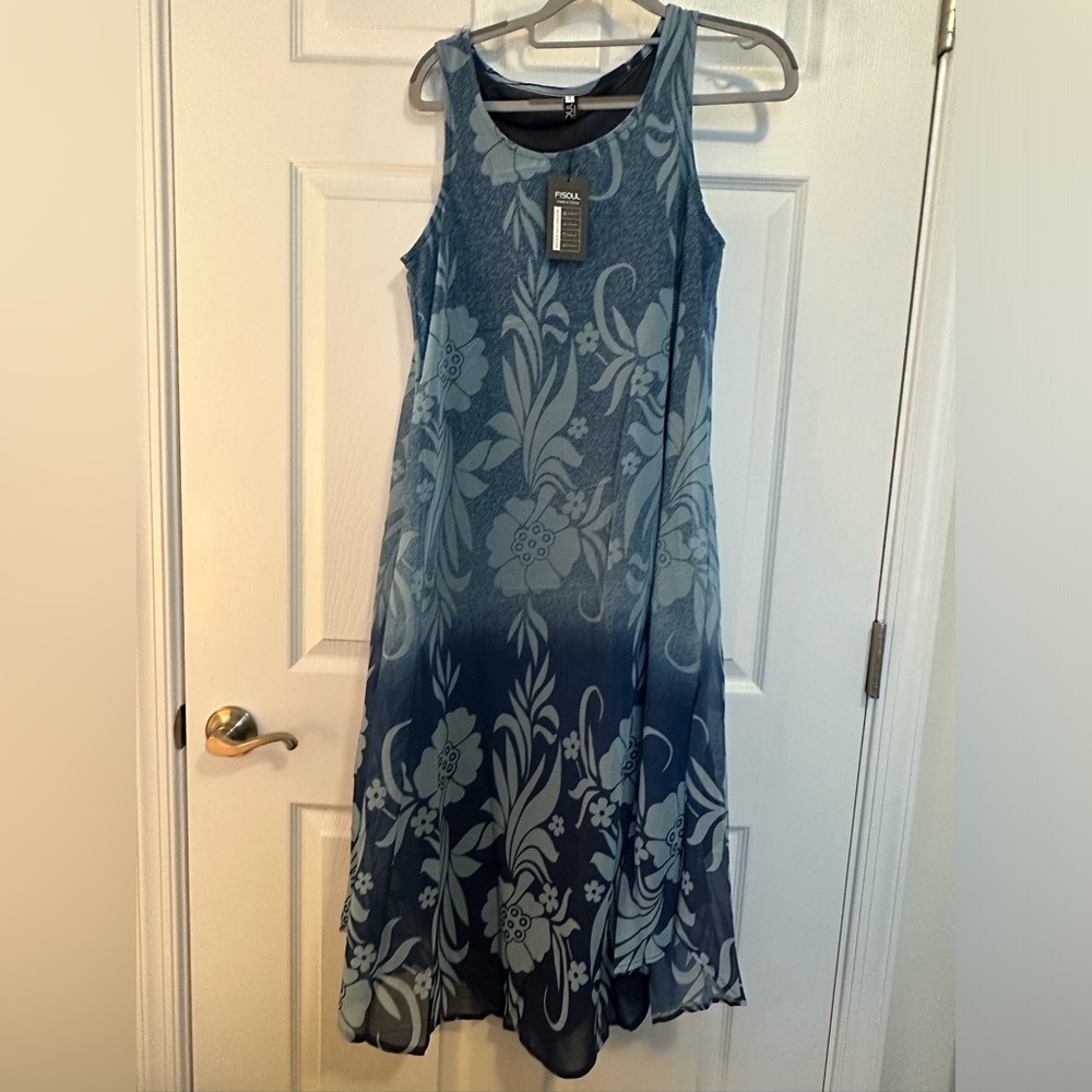 🌼NWT Fisoul maxi dress.